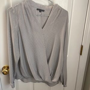 Adrianna Papell cross over front white and black long sleeve blouse